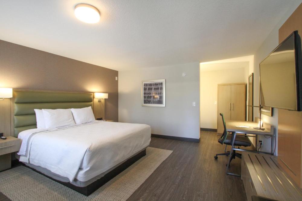 King Room interior